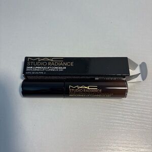 MAC Studio Radiance 24HR Luminous Lift Concealer NC 65  - 0.37oz / 11ml.